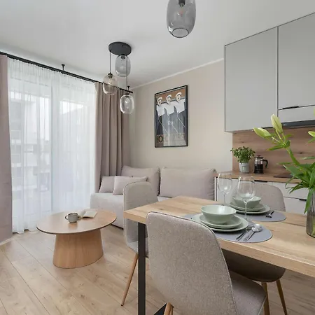 Apartman West Park Stylish Near The By Renters *
